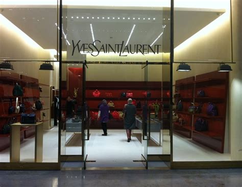 ysl stuttgart|Women's Saint Laurent Outlet .